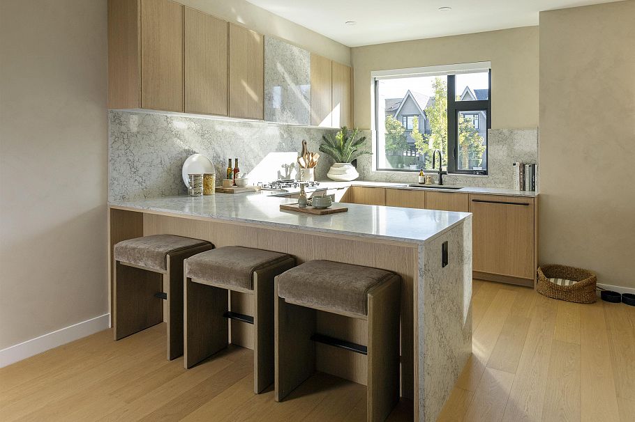 154 5377 Oak Street Vancouver, BC - 2