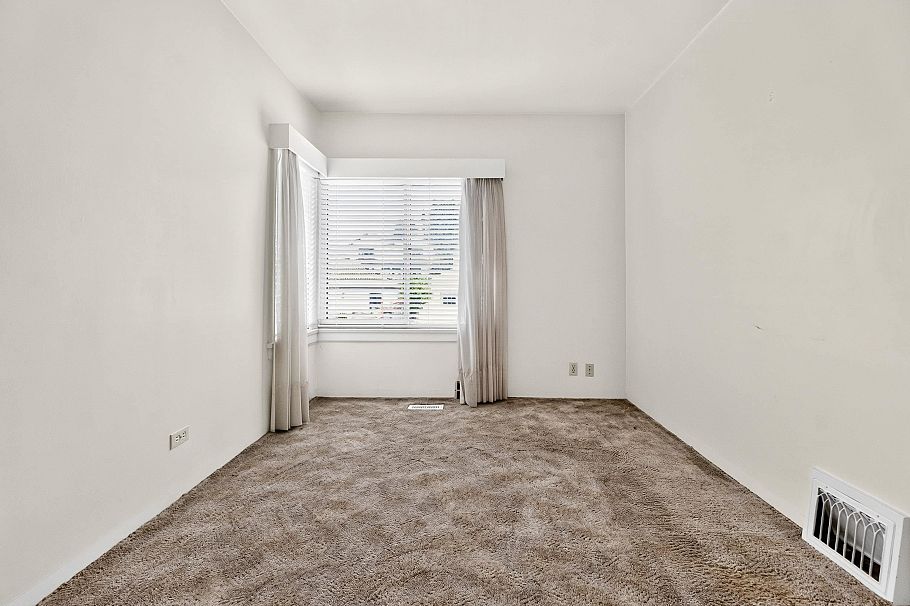 2345 W 18th Avenue Vancouver, BC - 19
