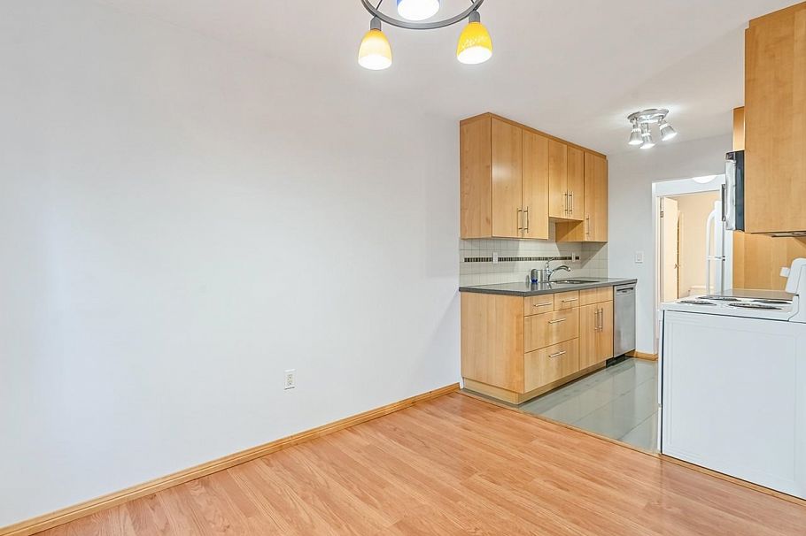 106 1844 W 7th Avenue Vancouver, BC - 8