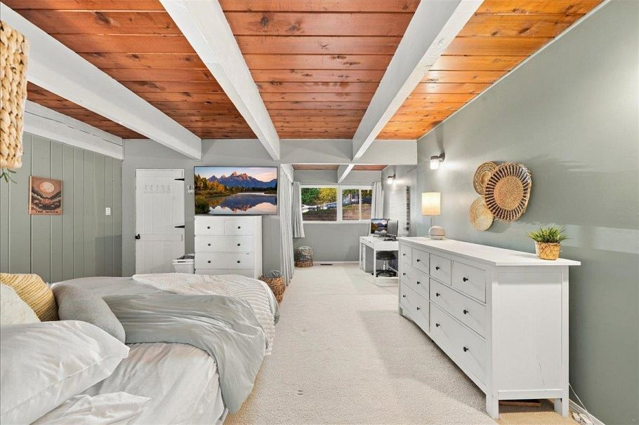 2363 Windridge Drive North Vancouver, BC - 8