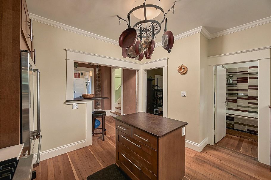 1761 E 4th Avenue Vancouver, BC - 14