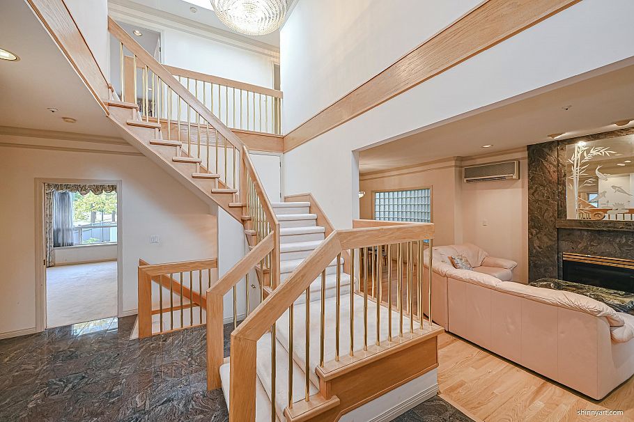 2893 W 20th Avenue Vancouver, BC - 27