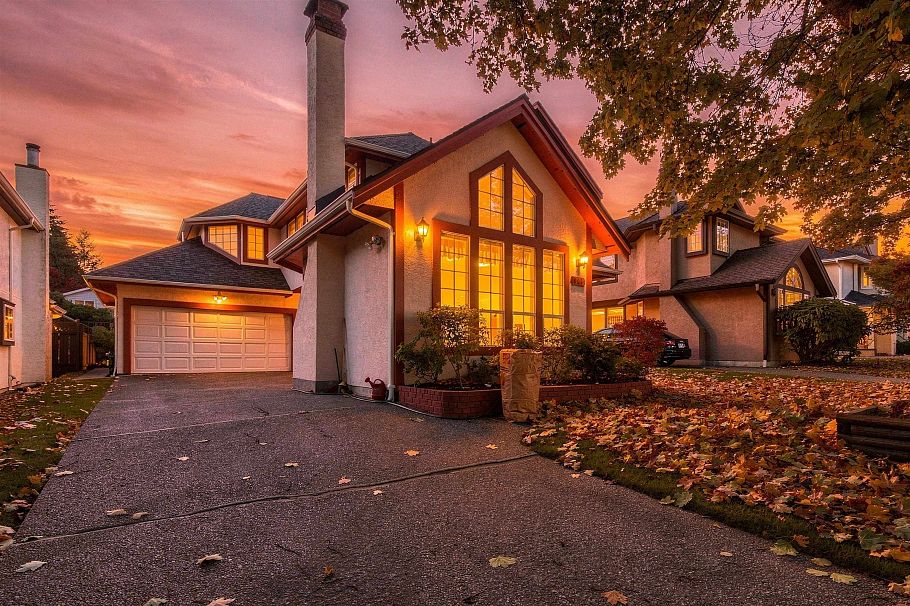 865 Ruckle Court North Vancouver, BC - 27