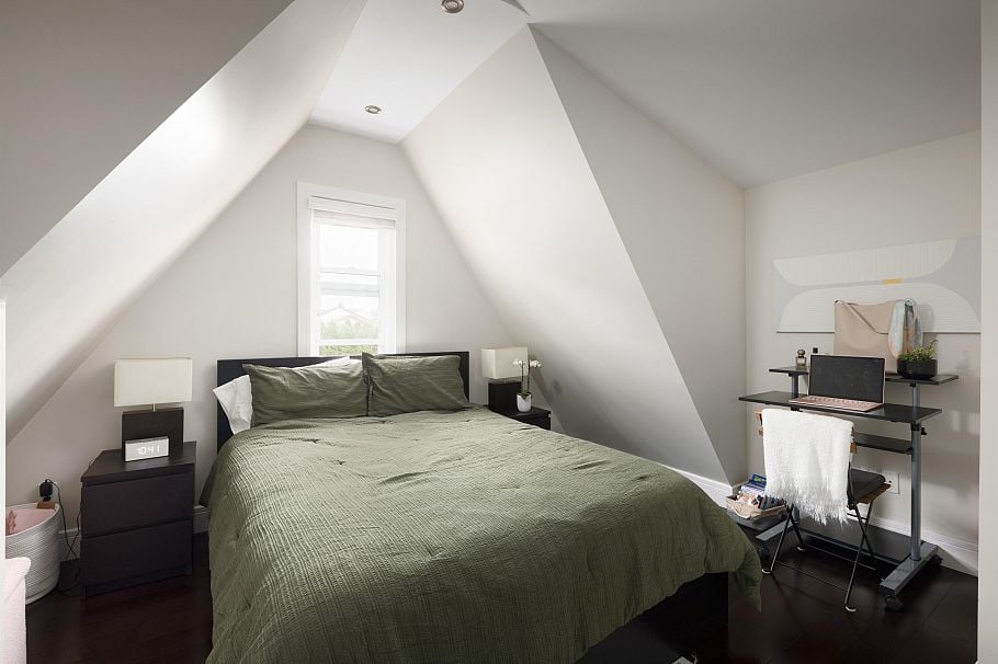 1288 E 24th Avenue Vancouver, BC - 13
