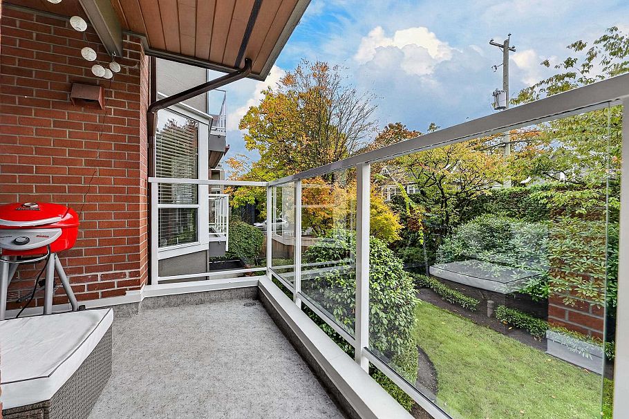 208 2288 W 12th Avenue Vancouver, BC - 29