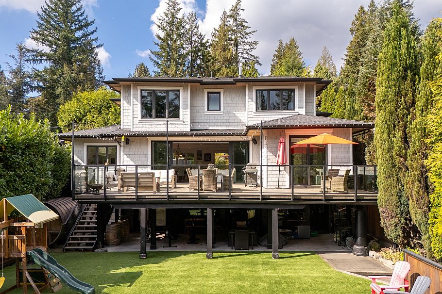 540 Brand Street North Vancouver, BC - 37