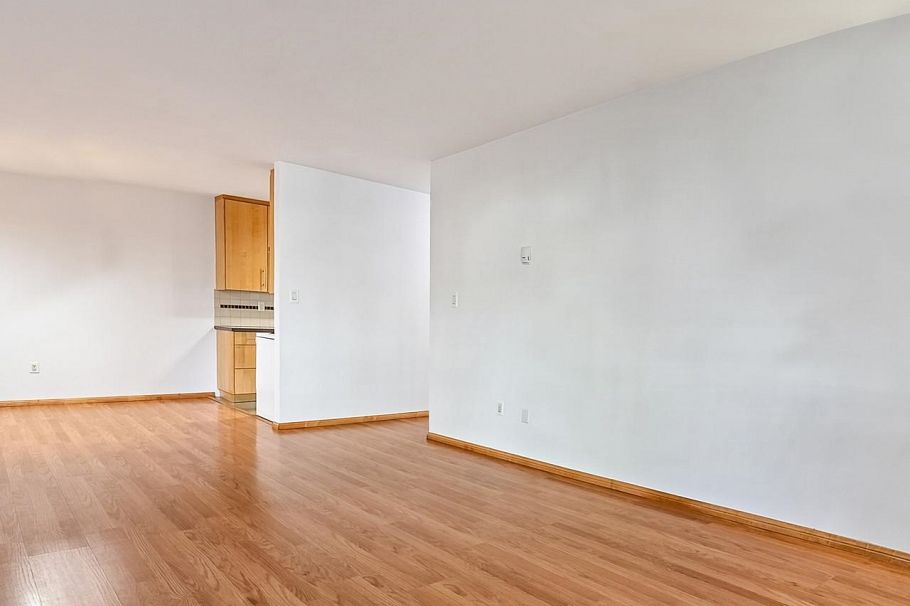 106 1844 W 7th Avenue Vancouver, BC - 17