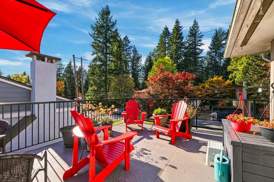 950 Tollcross Road North Vancouver, BC - 16