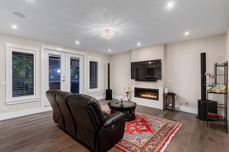 4168 Highland Boulevard North Vancouver, BC - 12