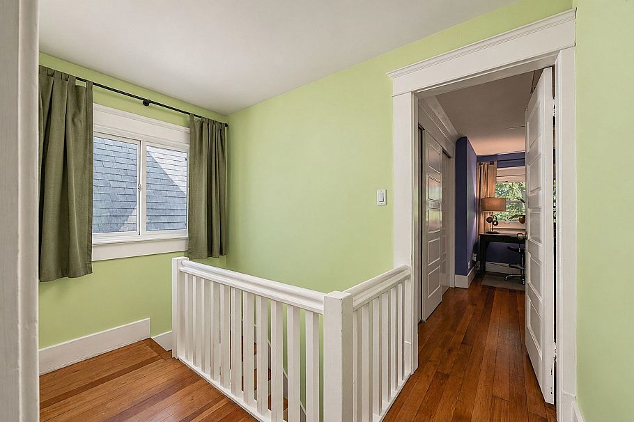1761 E 4th Avenue Vancouver, BC - 32