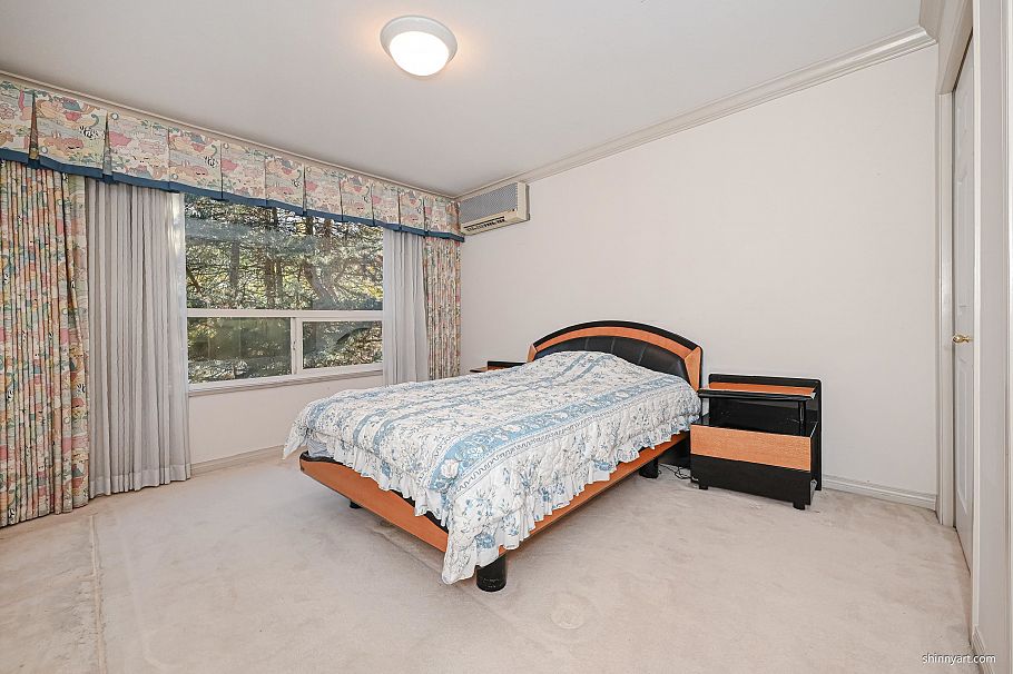 2893 W 20th Avenue Vancouver, BC - 30