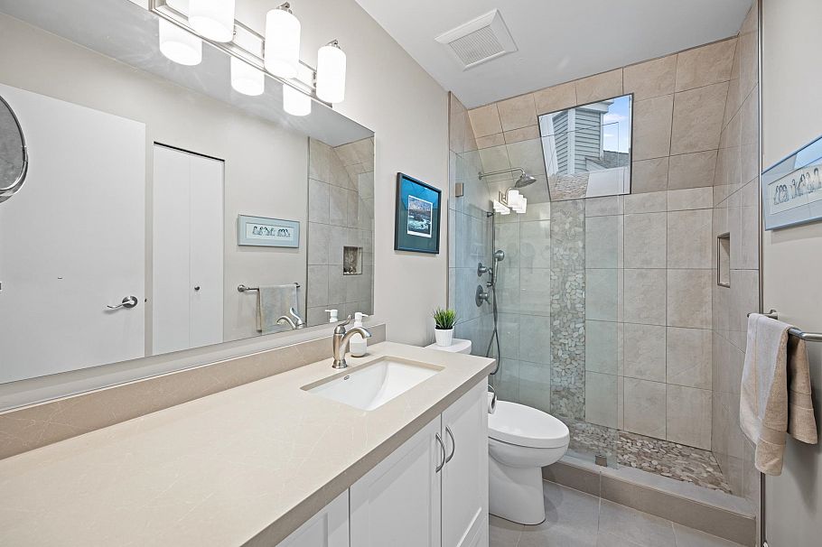 2208 Portside Court Vancouver, BC - 31
