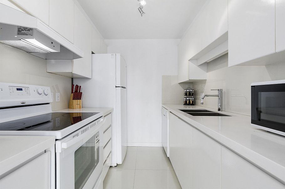 2102 1155 Homer Street Vancouver, BC - 9