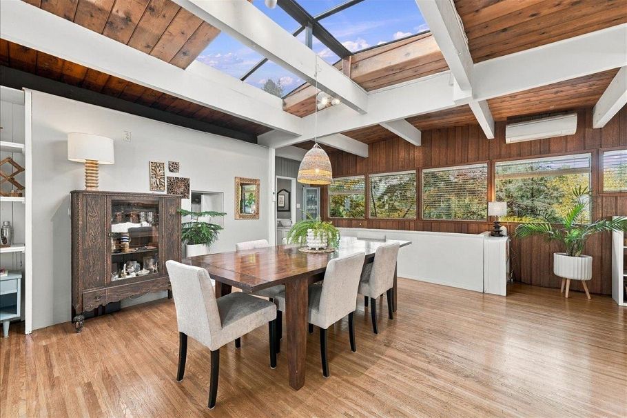 2363 Windridge Drive North Vancouver, BC - 21