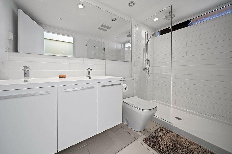 312 1647 E Pender Street Vancouver, BC - 15
