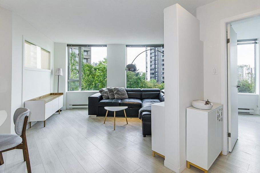 606 1277 Nelson Street Vancouver, BC - 3