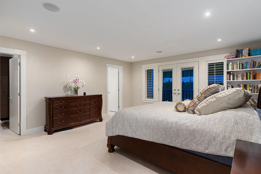 4168 Highland Boulevard North Vancouver, BC - 21
