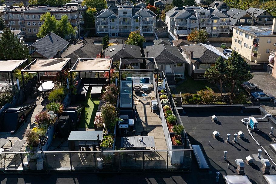 309 1647 E Pender Street Vancouver, BC - 32