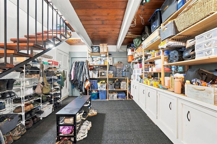 2363 Windridge Drive North Vancouver, BC - 17