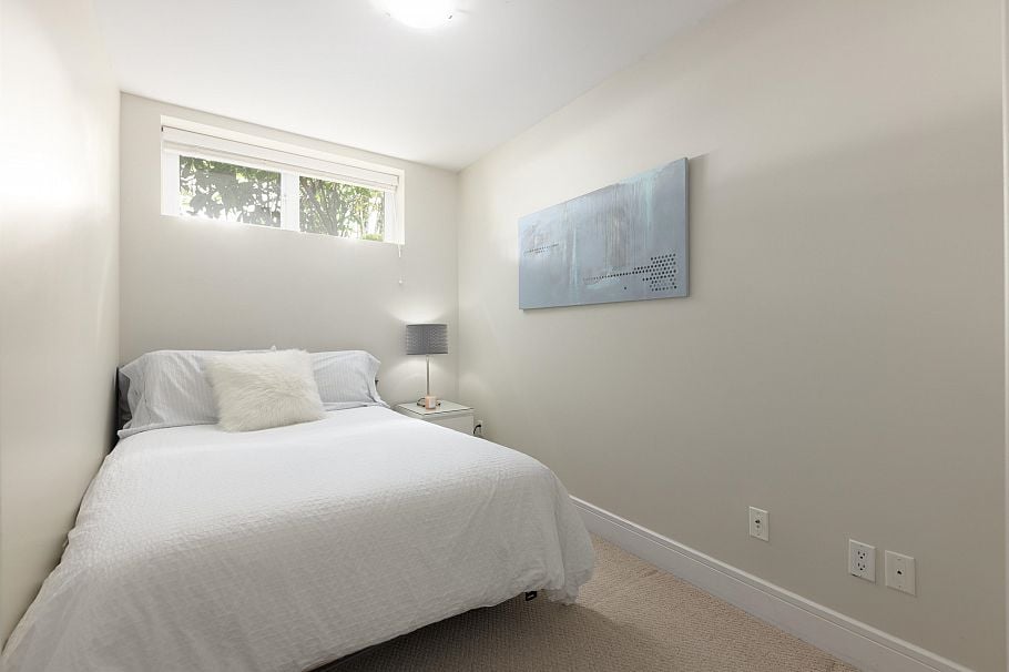 1288 E 24th Avenue Vancouver, BC - 22