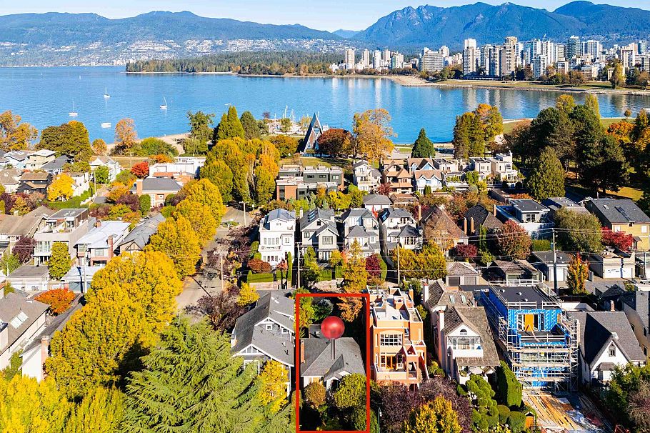 1881 Whyte Avenue Vancouver, BC - 3