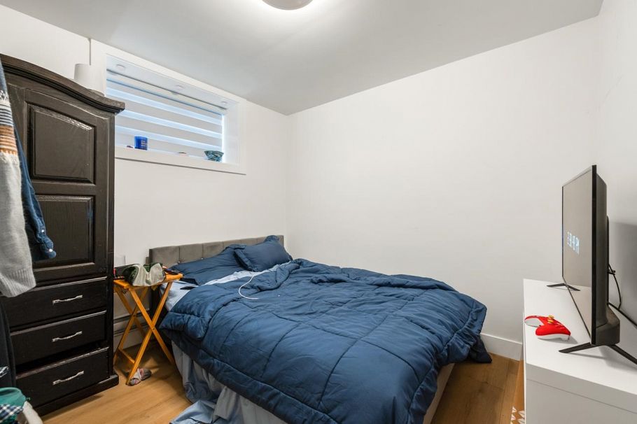 425 N Kaslo Street Vancouver, BC - 23
