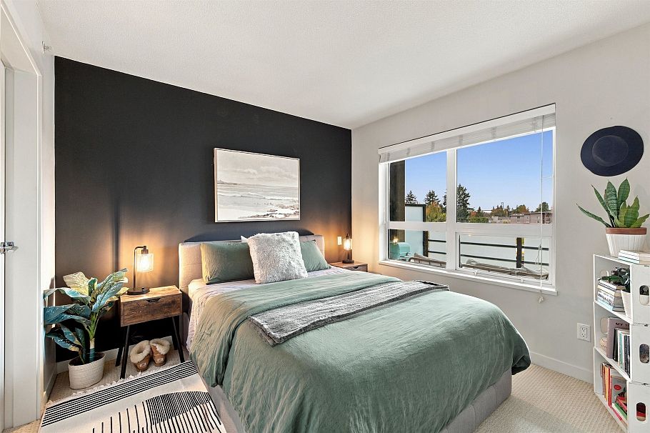 504 1677 Lloyd Avenue North Vancouver, BC - 17