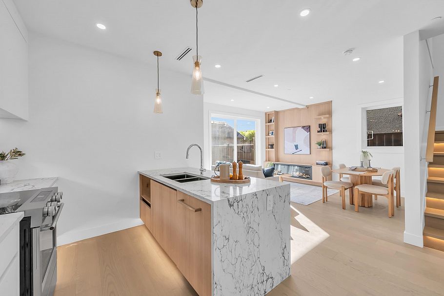 2 3034 E 5th Avenue Vancouver, BC - 9