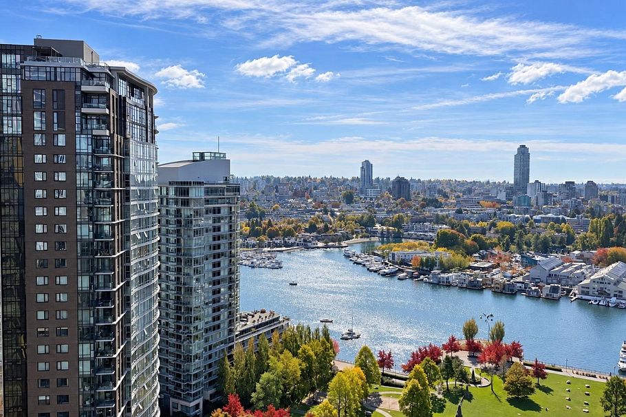 2905 1495 Richards Street Vancouver, BC - 1