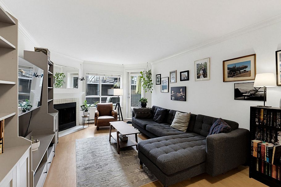 119 555 W 14th Avenue Vancouver, BC - 3