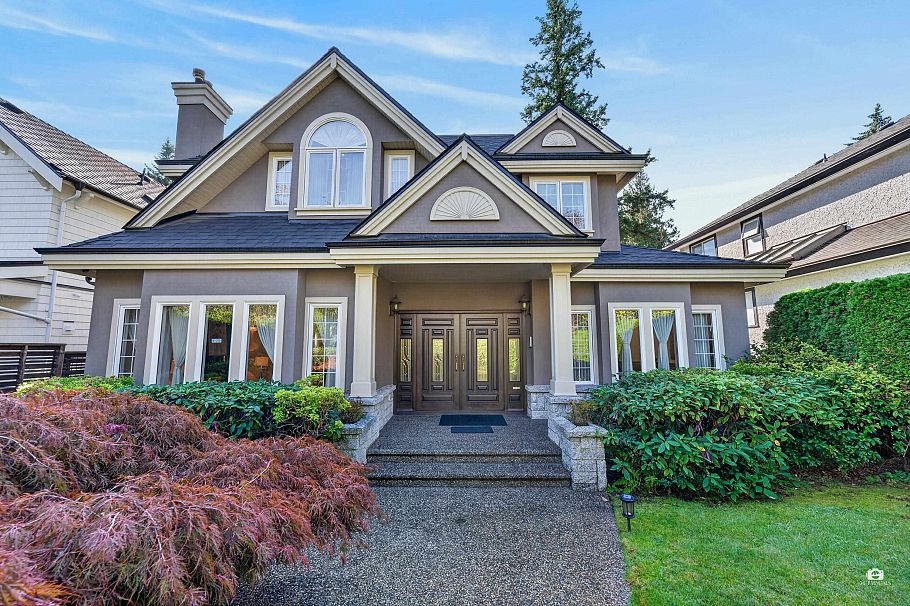 3838 W 38th Avenue Vancouver, BC - 2