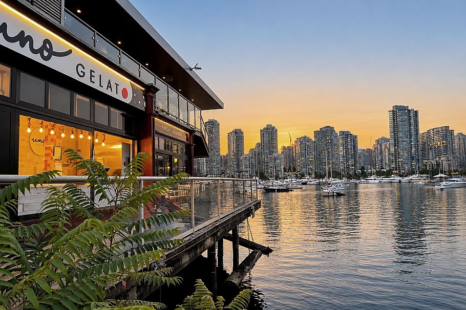 5 1101 W 8th Avenue Vancouver, BC - 25