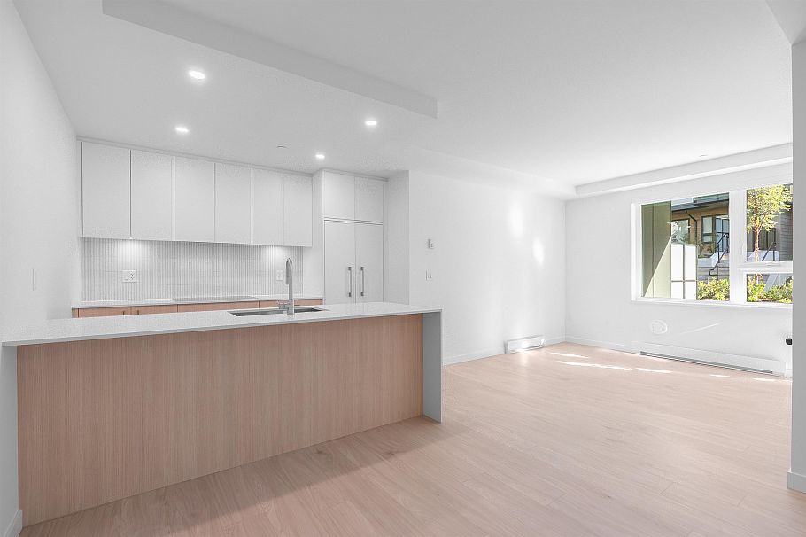 120 954 Lytton Street North Vancouver, BC - 8