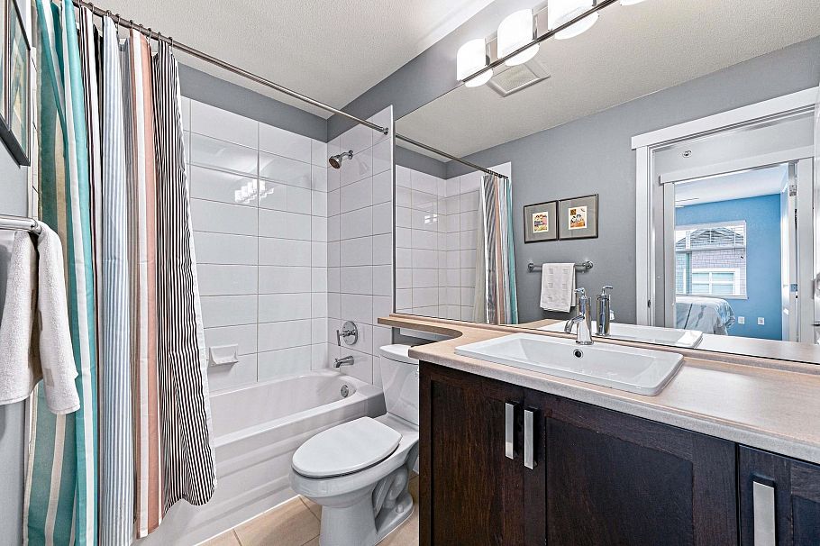 709 Premier Street North Vancouver, BC - 27