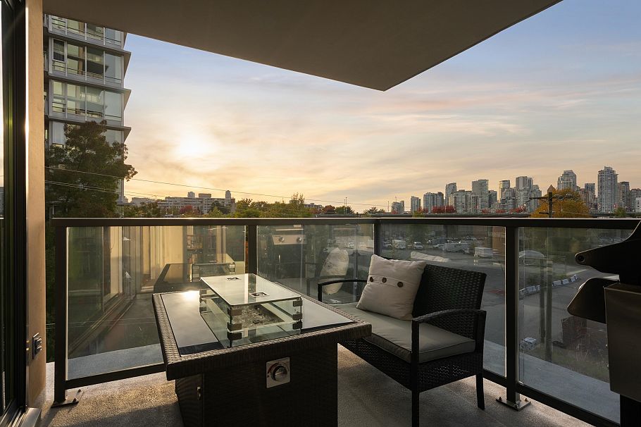 503 288 W 1st Avenue Vancouver, BC - 2