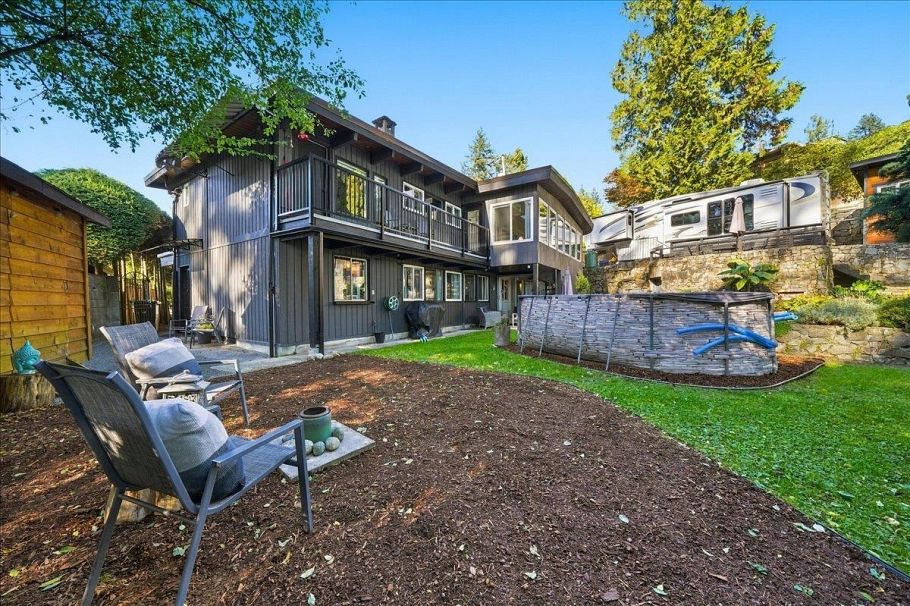 2363 Windridge Drive North Vancouver, BC - 32