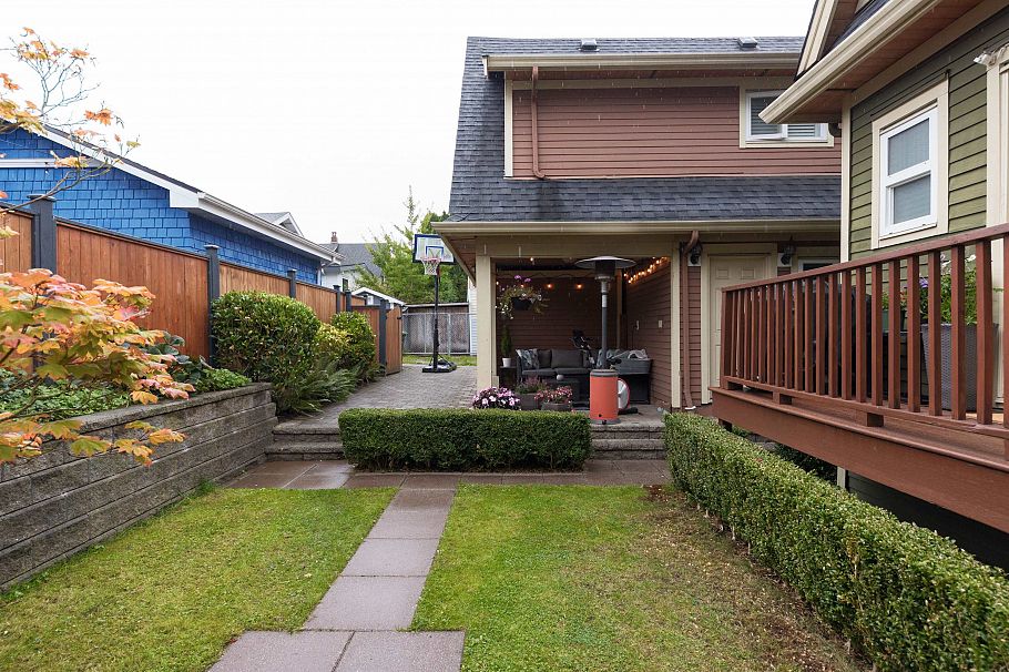 1288 E 24th Avenue Vancouver, BC - 26