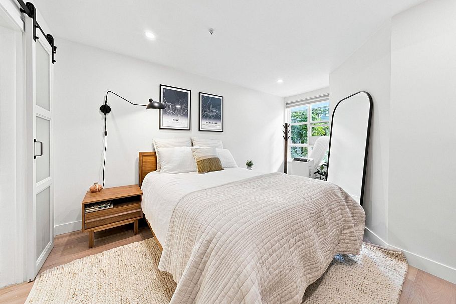 101 657 W 7th Avenue Vancouver, BC - 16