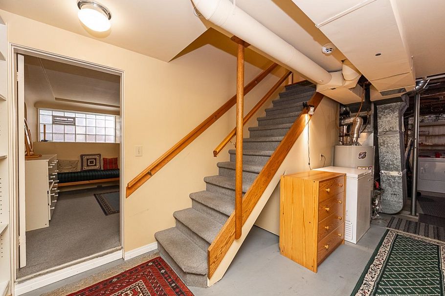 1881 Whyte Avenue Vancouver, BC - 20