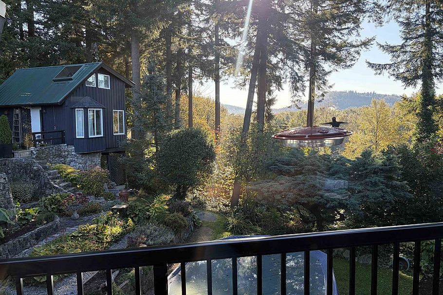 2363 Windridge Drive North Vancouver, BC - 29