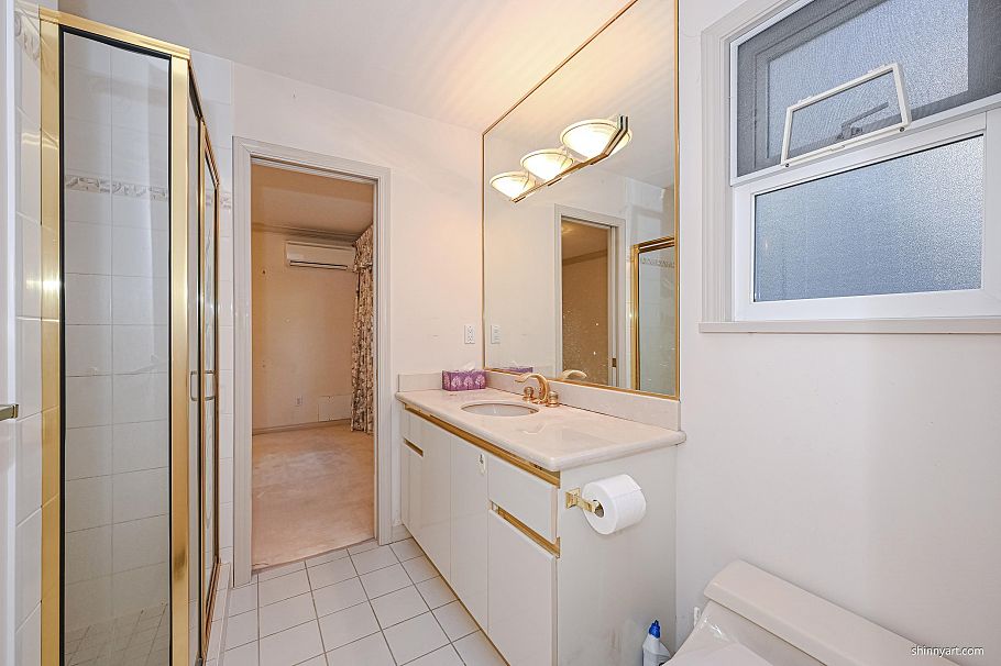 2893 W 20th Avenue Vancouver, BC - 23