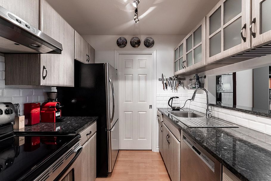119 555 W 14th Avenue Vancouver, BC - 7