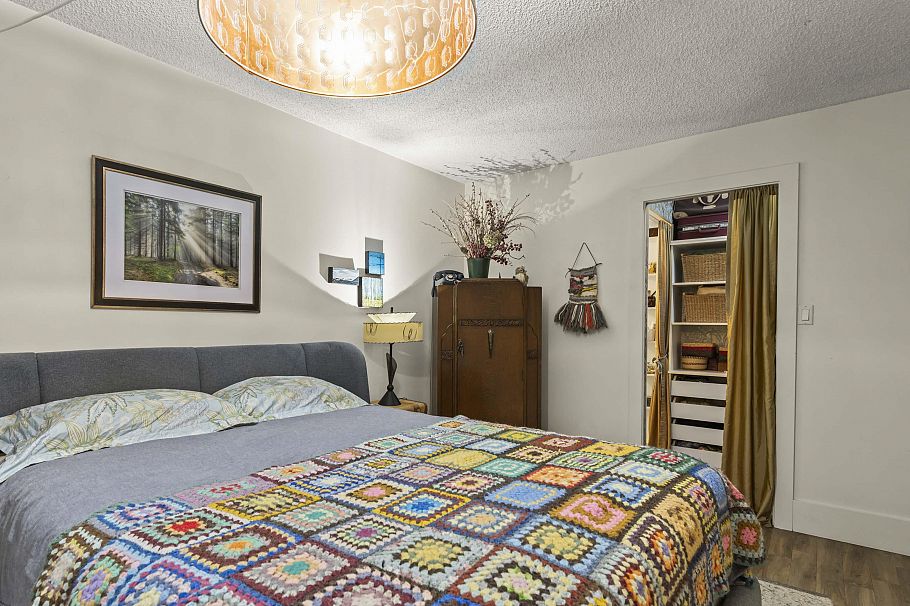 1185 Lillooet Road North Vancouver, BC - 26