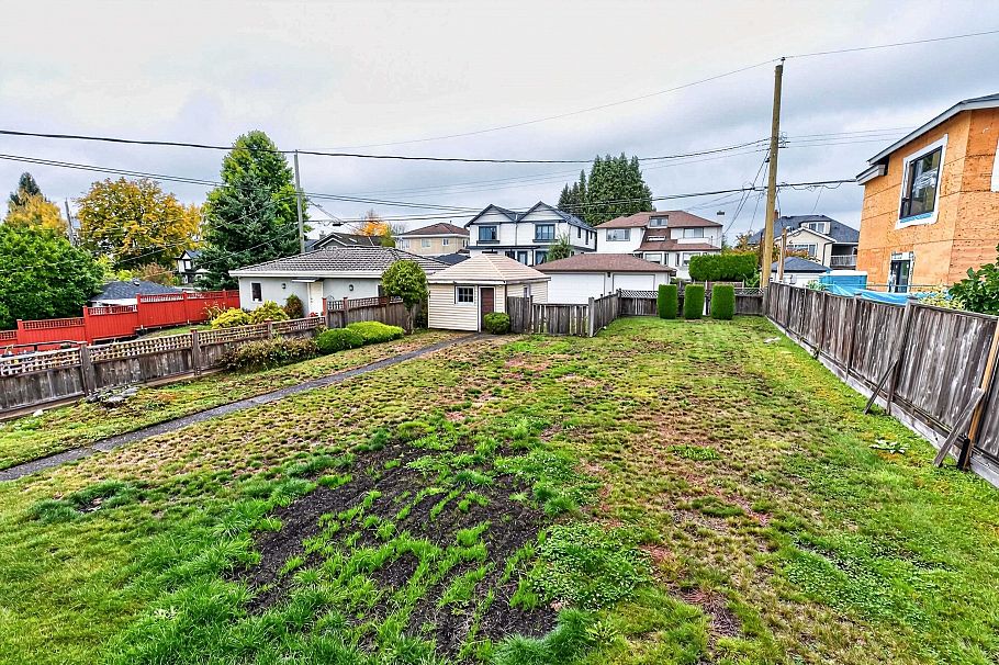 2345 W 18th Avenue Vancouver, BC - 31