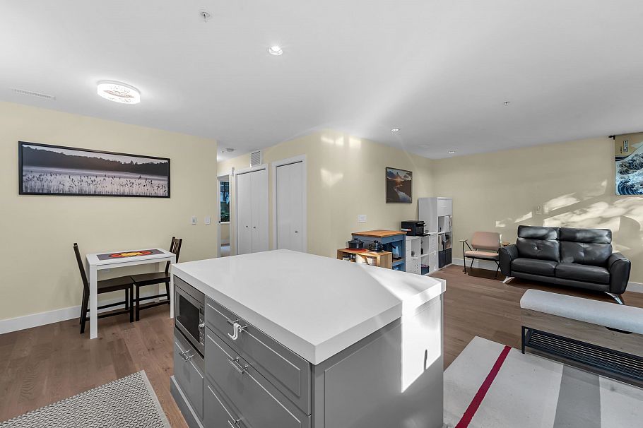 7637 Yukon Street Vancouver, BC - 16