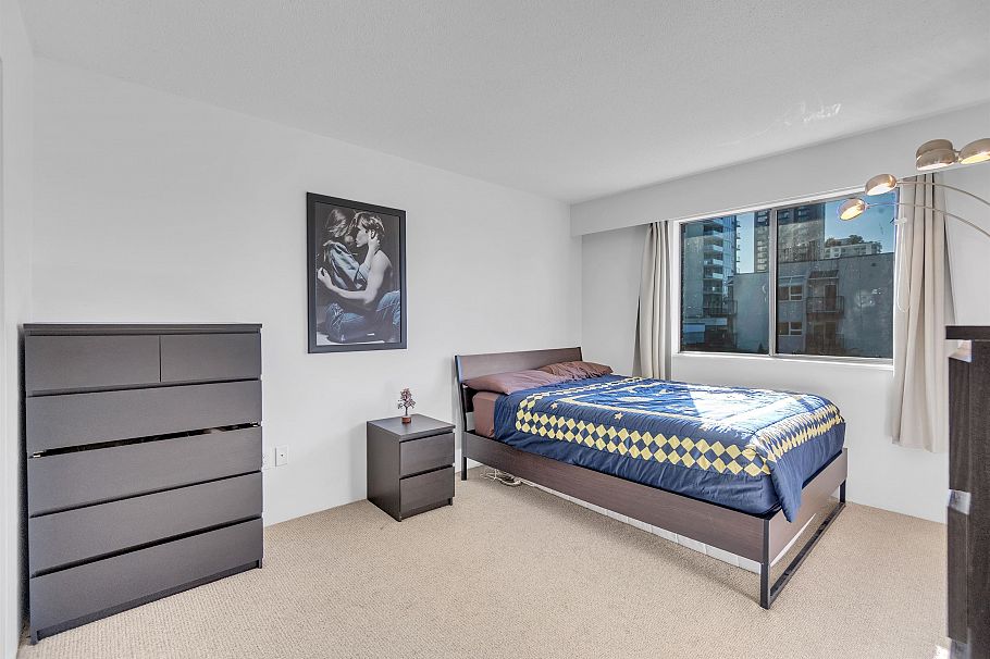 205 1610 Chesterfield Avenue North Vancouver, BC - 21
