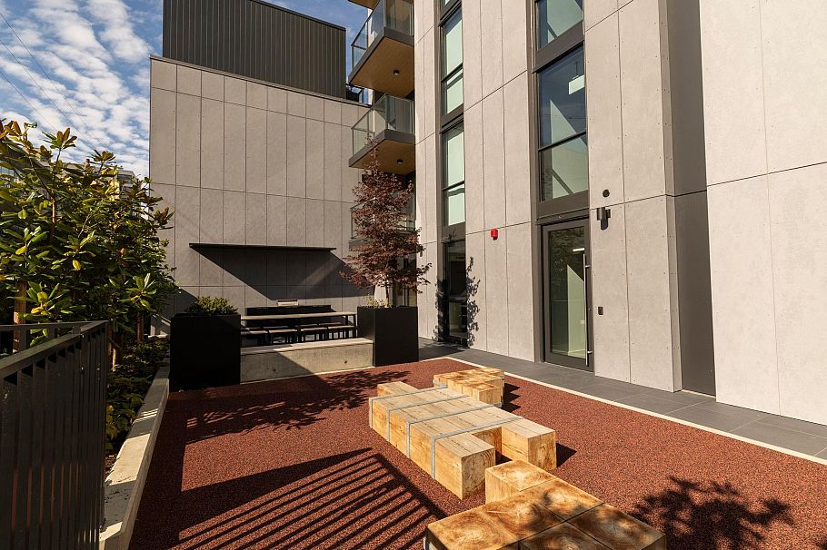 702 1530 W 6th Avenue Vancouver, BC - 23