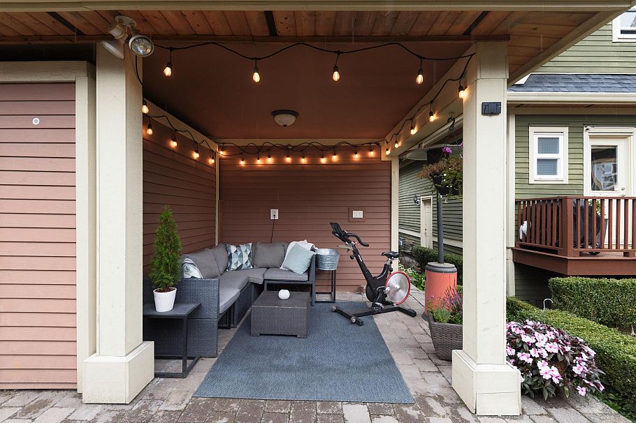 1288 E 24th Avenue Vancouver, BC - 28