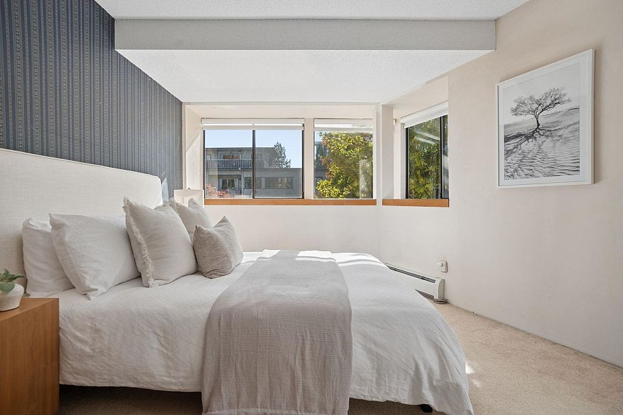 2 1115 W 10th Avenue Vancouver, BC - 15