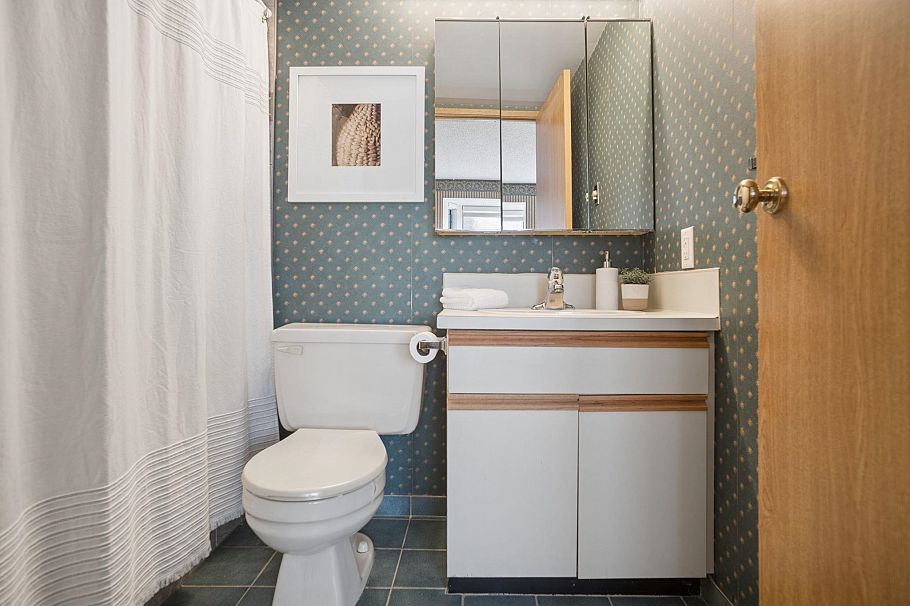 2 1115 W 10th Avenue Vancouver, BC - 18